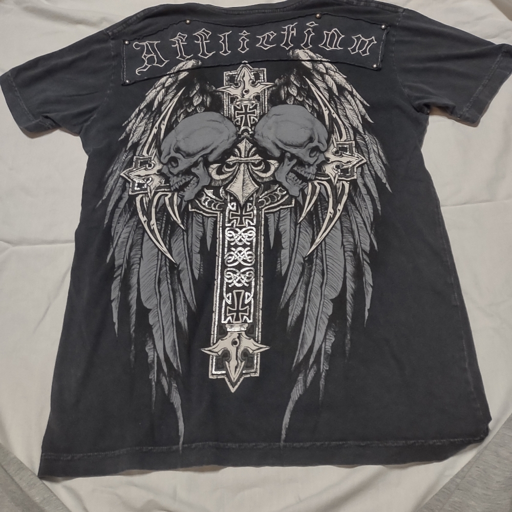 Affliction t-shirt